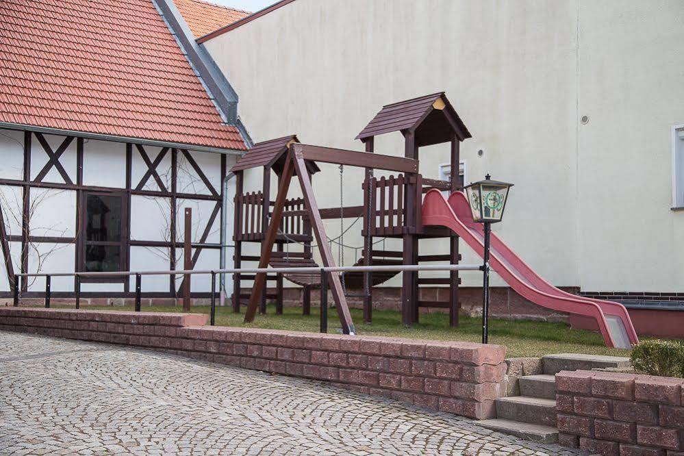 Landhotel Zur Gruenen Kutte Bernshausen Exterior photo